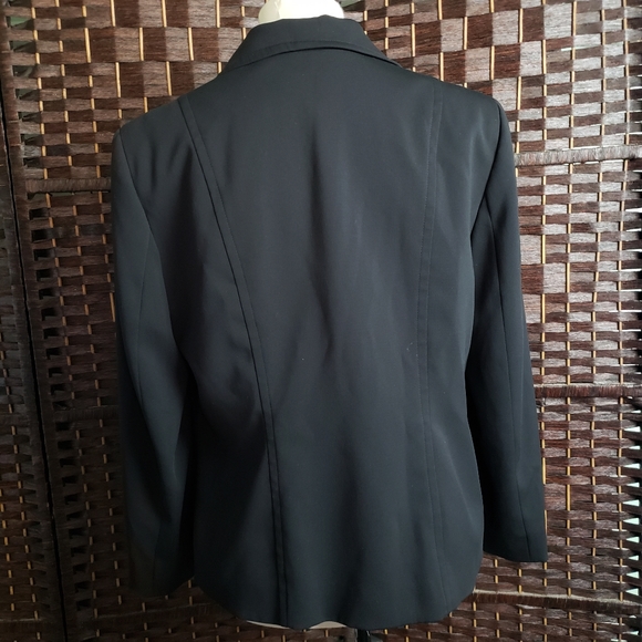 Valerie Seperates Blazer - Picture 2 of 5